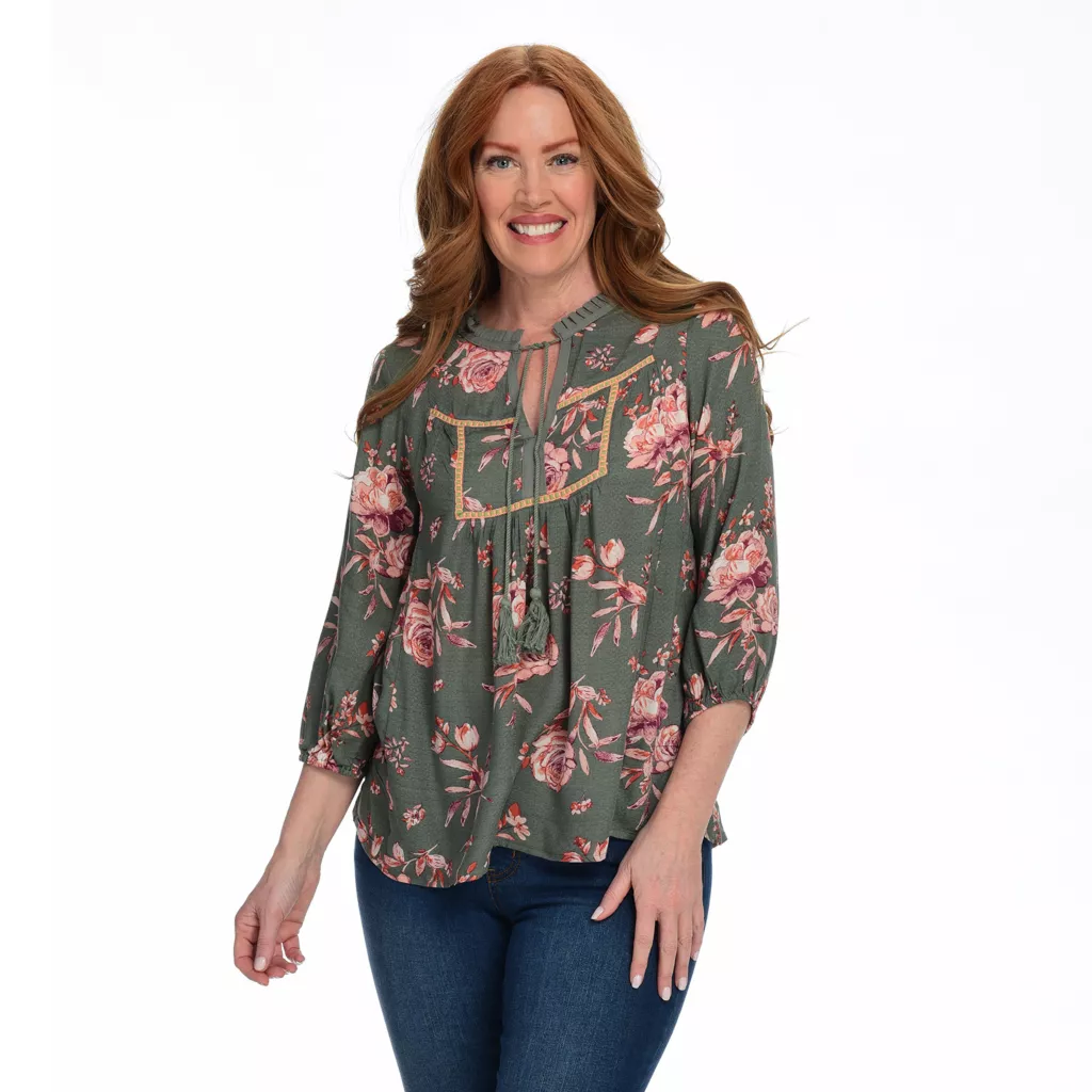 Farmers Marketby One WorldFloral Printed 3/4 Sleeve Bib Tassel Top