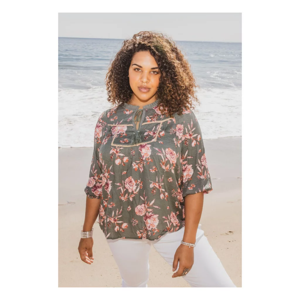 Farmers Marketby One WorldFloral Printed 3/4 Sleeve Bib Tassel Top - Image 8