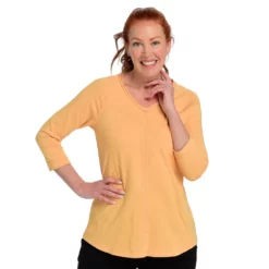 Relaxed Restyled3/4 SleeveRaglan Tee W/Keyhole Back