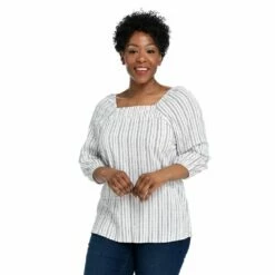 3/4 Sleeve Square Neck Blouse