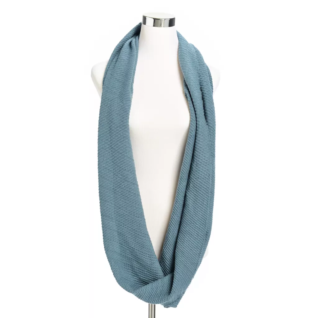 DiamondPleated LoopScarf - Image 9